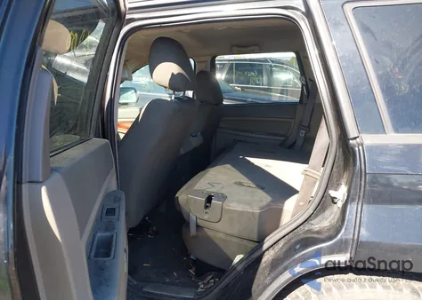 2008 Jeep Grand Cherokee Laredo z USA, uszkodzony, nr VIN 1J8GR48K08C176308